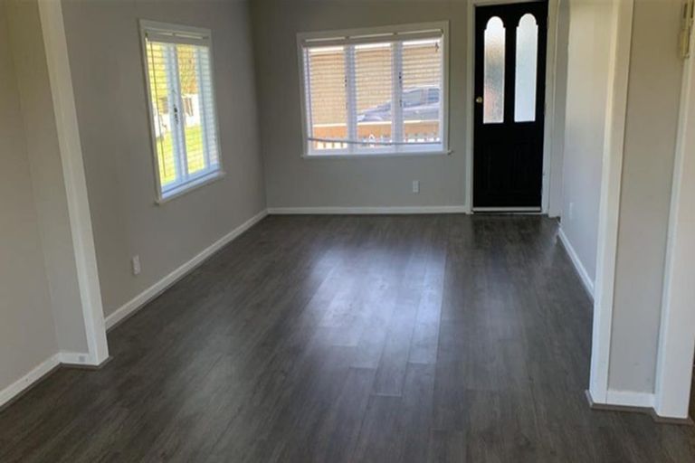 Photo of property in 1542 State Highway 12, Paparoa, Maungaturoto, 0583