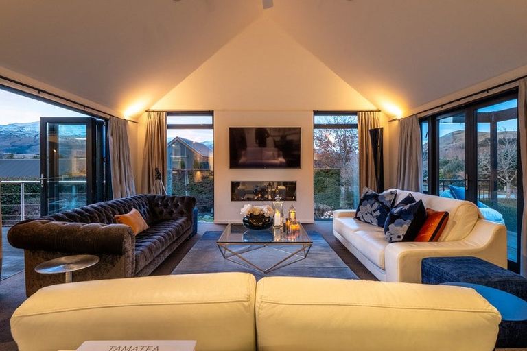 Photo of property in 1 Wellswood Way, Lower Shotover, Queenstown, 9371