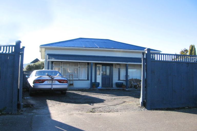 Photo of property in 17f Albert Street, Palmerston North, 4414