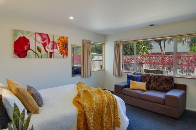 Photo of property in 39 Elm Tree Avenue, Frankton, Queenstown, 9300