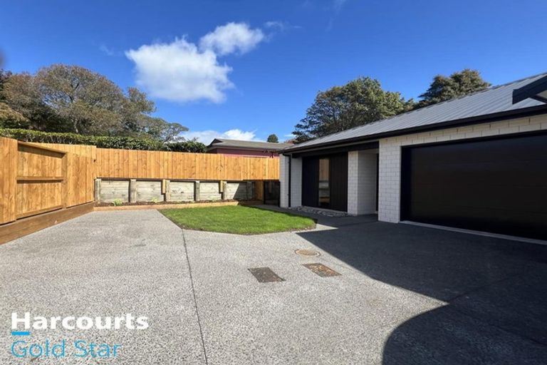 Photo of property in 23 Matuku Place, Paraparaumu Beach, Paraparaumu, 5032