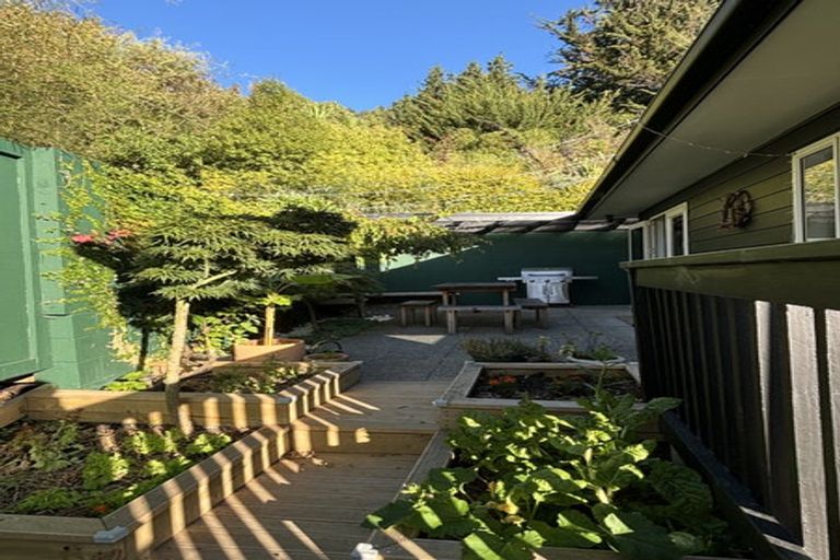 Photo of property in 78c Reserve Terrace, Lyttelton, 8082