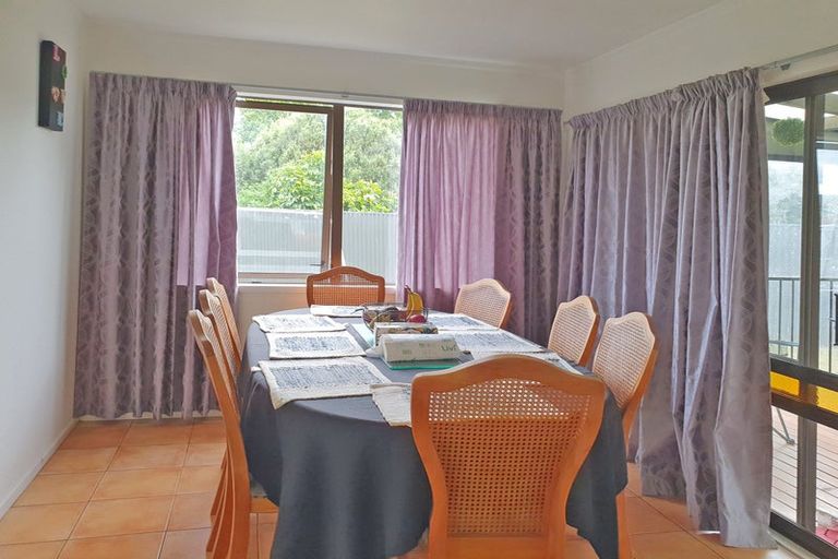 Photo of property in 13 Gilmour Place, Taradale, Napier, 4112