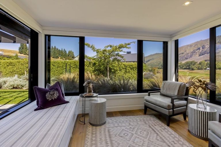 Photo of property in 11 Dalgleish Lane, Arrowtown, Queenstown, 9371