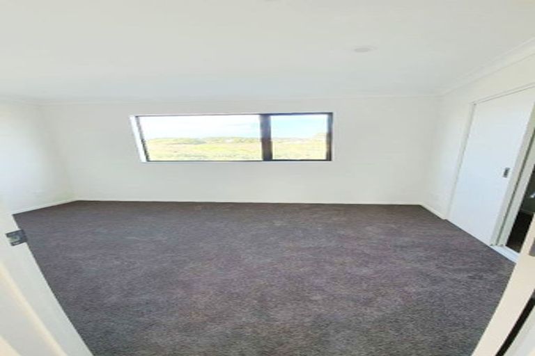 Photo of property in 11 Sun Orchid Avenue, Wiri, Auckland, 2104