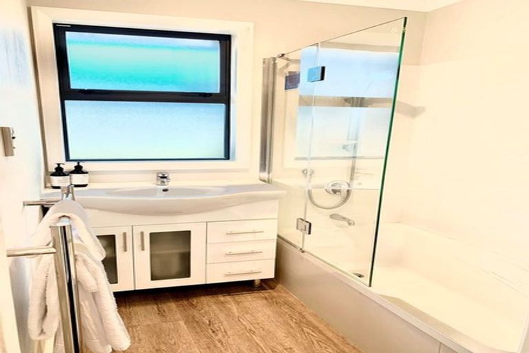 Photo of property in 53 Power Street, Levin, 5510