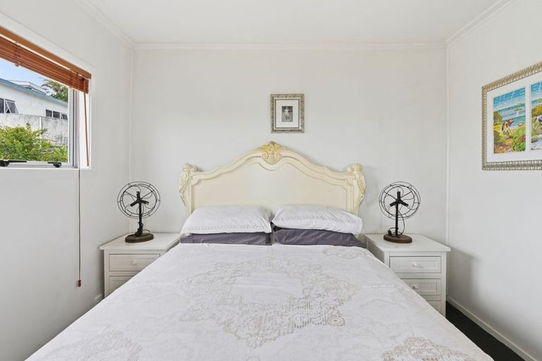 Photo of property in 45 Seaview Road, Cable Bay, 0420