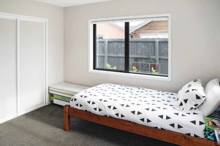 Photo of property in 32 Karere Avenue, Marshland, Christchurch, 8083