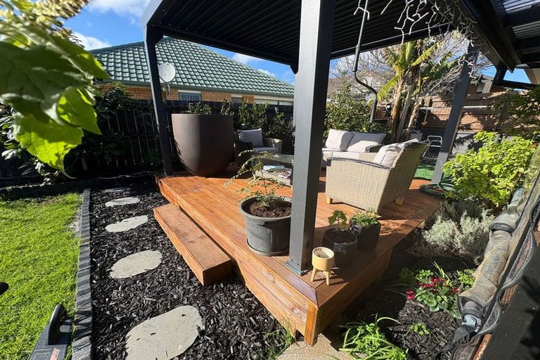 Photo of property in 18 Tomes Lane, Favona, Auckland, 2024