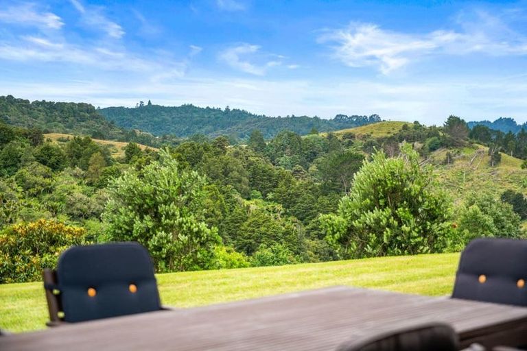 Photo of property in 551 Upper Waiwera Road, Puhoi, Silverdale, 0994