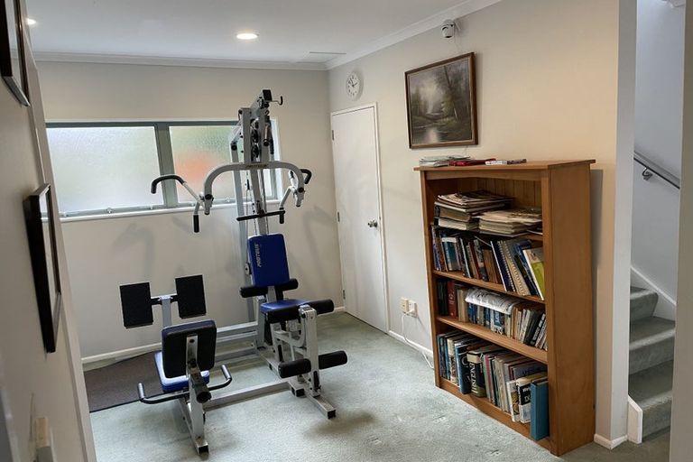 Photo of property in 255 Golf Road, Titirangi, Auckland, 0604