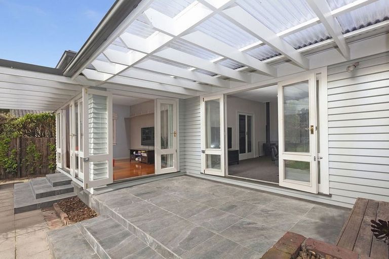 Photo of property in 73 Saint Albans Street, St Albans, Christchurch, 8014