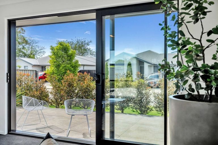 Photo of property in 14 John Raven Lane, Woodend, 7610