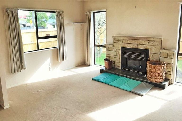 Photo of property in 4/64 Marne Road, Papakura, 2110