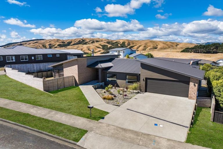 Photo of property in 42 Mo Street, Camborne, Porirua, 5026