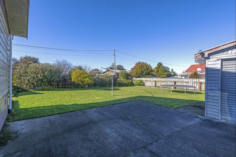 Photo of property in 21c Flower Street, Bulls, 4818