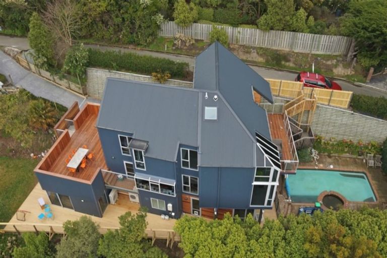 Photo of property in 9 Takahe Drive, Cashmere, Christchurch, 8022