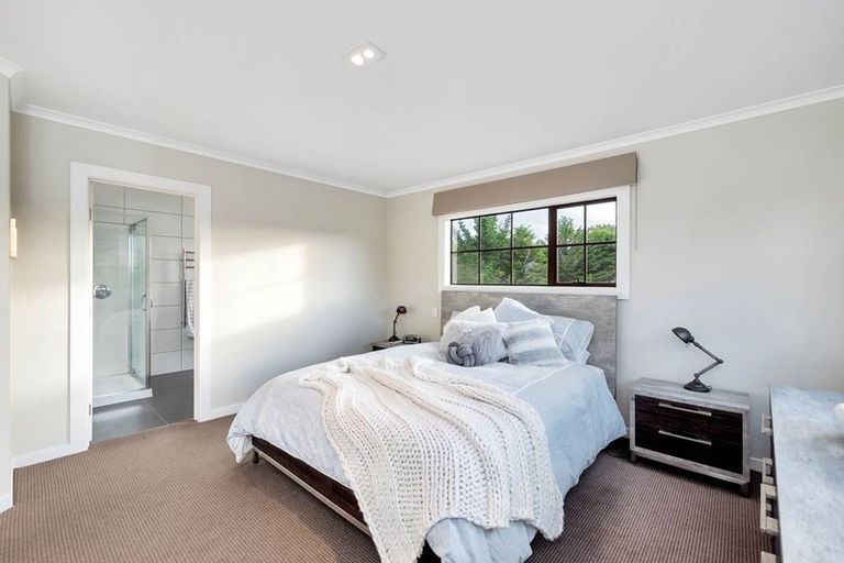 Photo of property in 56 Monowai Road, Wainui, Silverdale, 0994