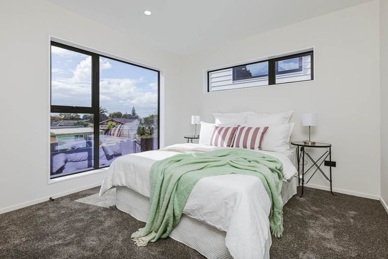 Photo of property in 16d Smedley Street, Manurewa, Auckland, 2102