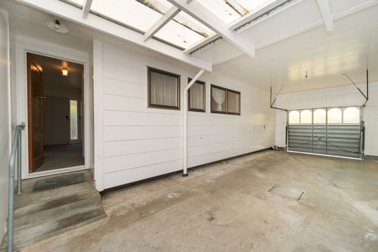 Photo of property in 327 Cambridge Avenue, Ashhurst, 4810