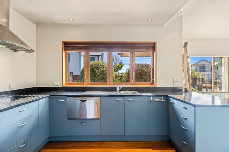 Photo of property in 67 Fairway Drive, Shirley, Christchurch, 8061