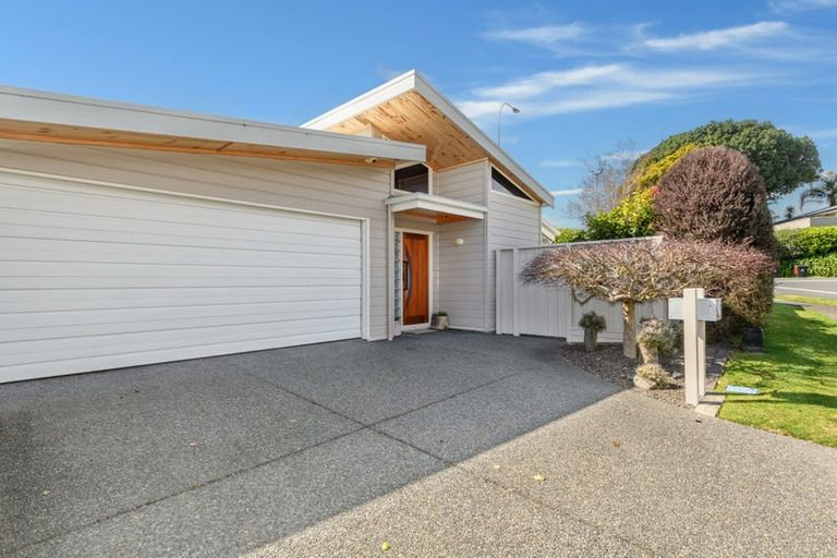 Photo of property in 1 Ririnui Place, Maungatapu, Tauranga, 3112