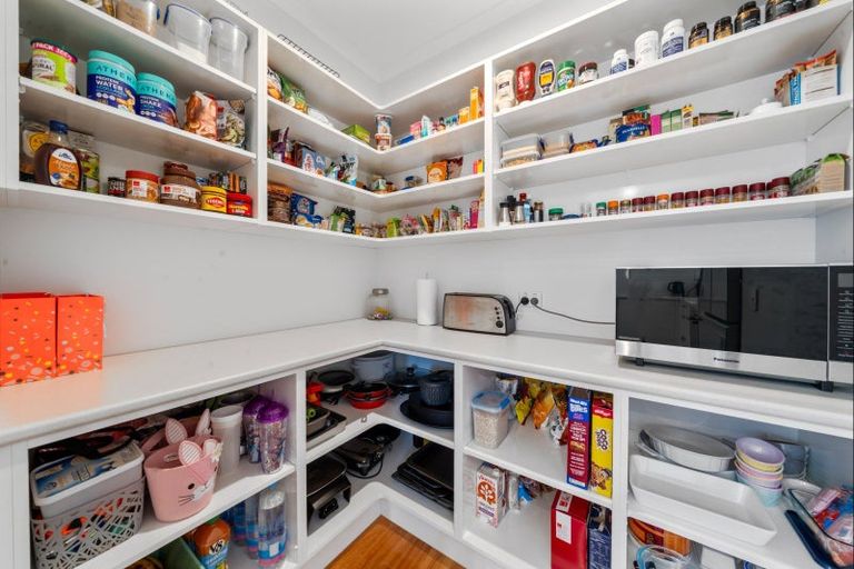 Photo of property in 5 Fern Lane, Whalers Gate, New Plymouth, 4310