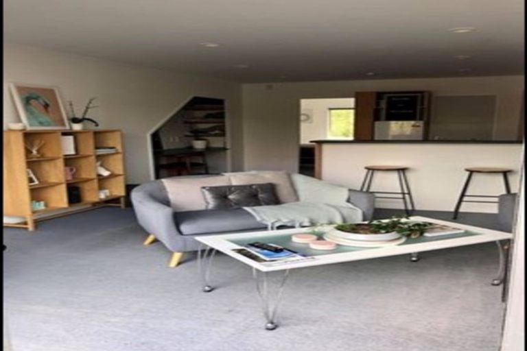 Photo of property in 6/3 Kelvin Grove, Te Aro, Wellington, 6011