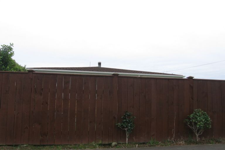 Photo of property in 43 Benmore Avenue, Cloverlea, Palmerston North, 4412