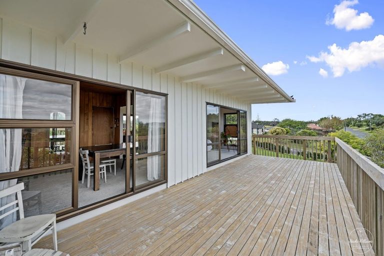 Photo of property in 37 Whaka Street, Maungaturoto, 0520