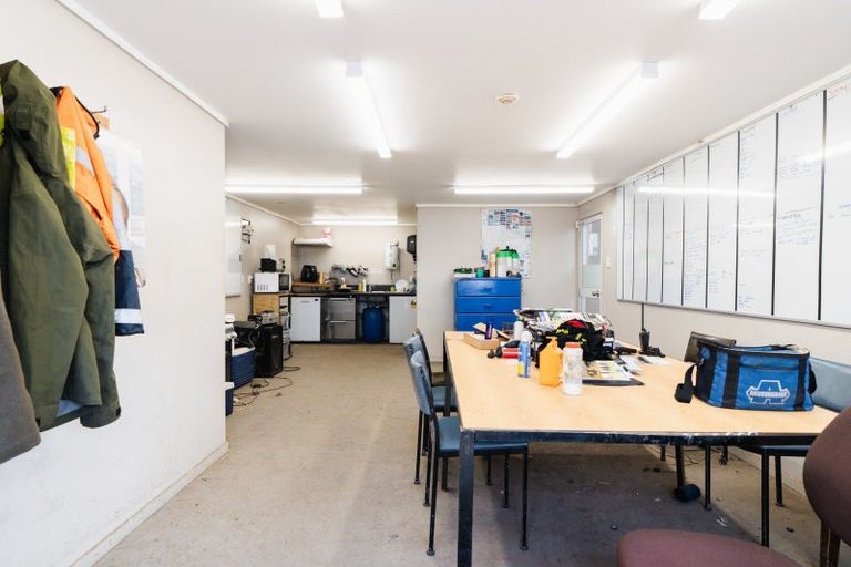 Photo of property in 185 Centre Road, Momona, Outram, 9073
