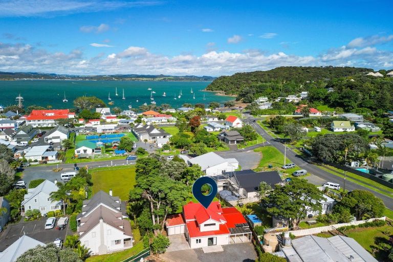 Photo of property in 6a Beresford Street, Russell, 0202