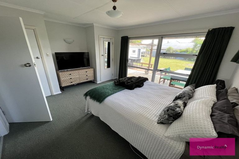 Photo of property in 15 Ilford Place, Awapuni, Palmerston North, 4412