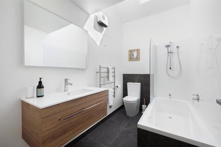 Photo of property in 12a Helms Court, Arrowtown, 9302