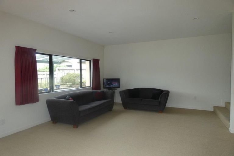 Photo of property in 54 Downing Street, Crofton Downs, Wellington, 6035