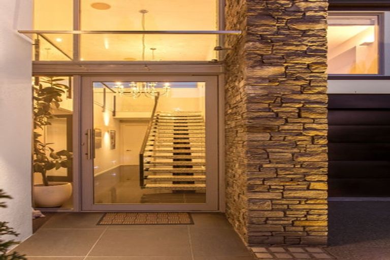 Photo of property in 54 Office Road, Merivale, Christchurch, 8014