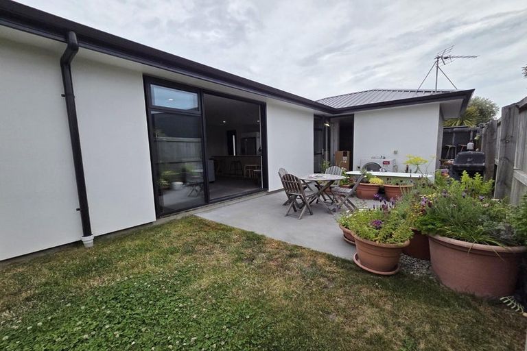 Photo of property in 167 Marine Parade, New Brighton, Christchurch, 8083