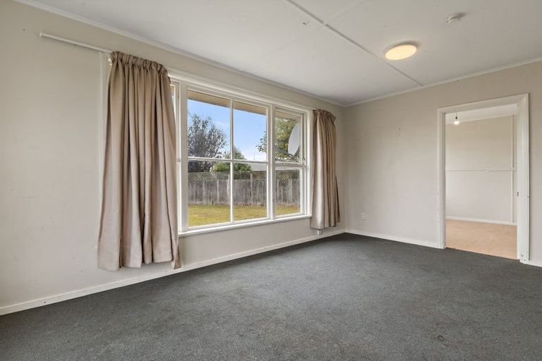 Photo of property in 14 Corhampton Street, Aranui, Christchurch, 8061