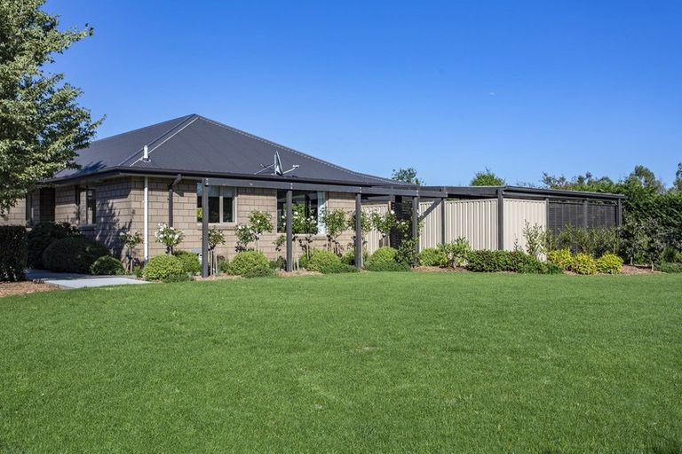 Photo of property in 65 Windsor Drive, Kirwee, Darfield, 7571