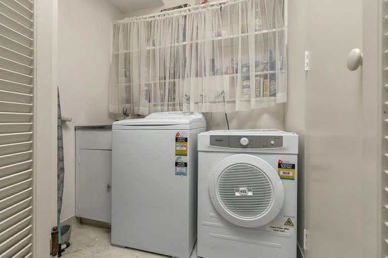 Photo of property in 17/34 Waiwera Place, Waiwera, Orewa, 0994