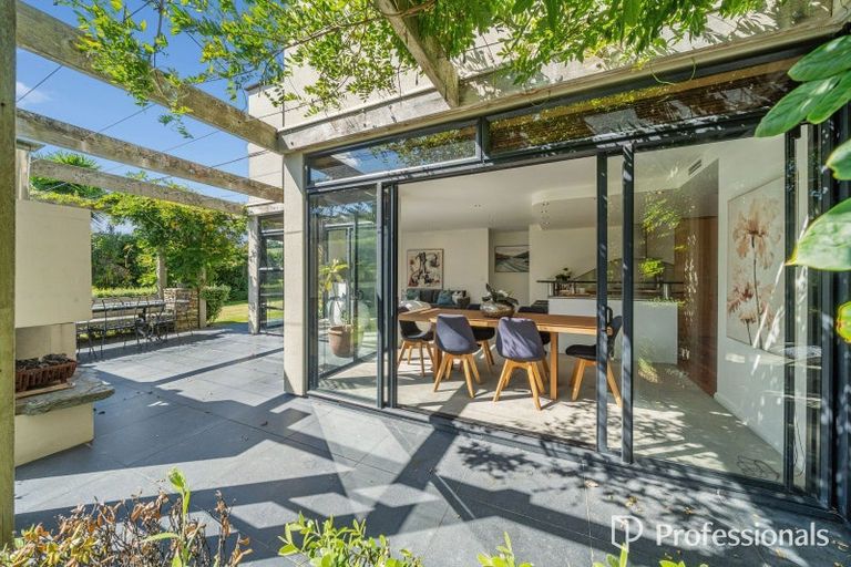 Photo of property in 87a Waterloo Road, Hutt Central, Lower Hutt, 5010