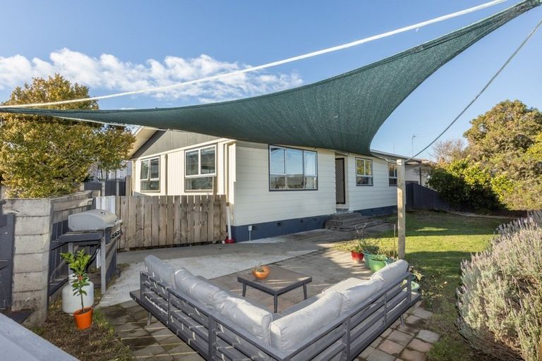 Photo of property in 24 Ranfurly Street, Tamatea, Napier, 4112