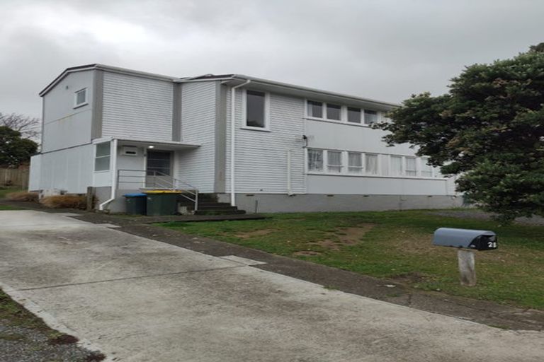 Photo of property in 2a-b Waihemo Street, Waitangirua, Porirua, 5024