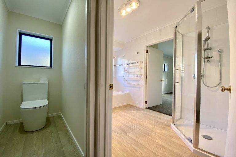 Photo of property in 17 Avonlea Lane, Pukekohe, 2120