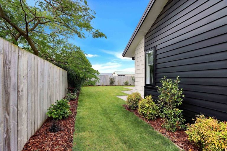 Photo of property in 76a Thomson Street, Tinwald, Ashburton, 7700