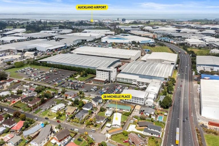 Photo of property in 28a Michelle Place, Mangere, Auckland, 2022