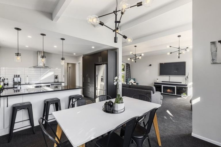 Photo of property in 25 Pinny Avenue, Epuni, Lower Hutt, 5011