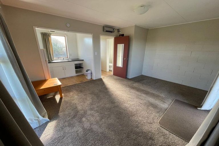 Photo of property in 1/382 Main Road North, Bay View, Napier, 4104