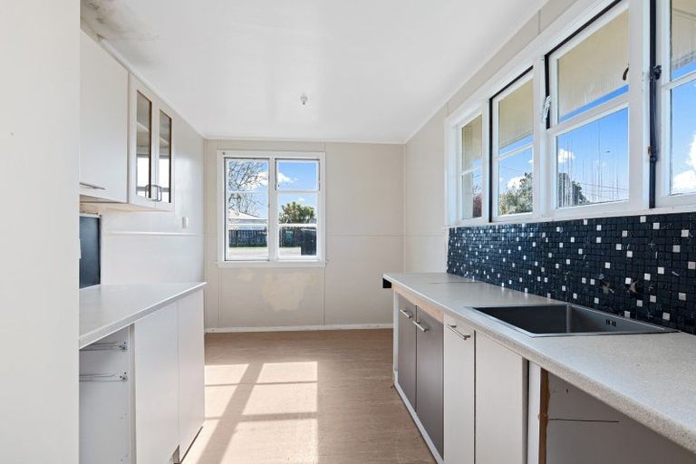 Photo of property in 44 Briggs Road, Mairehau, Christchurch, 8052
