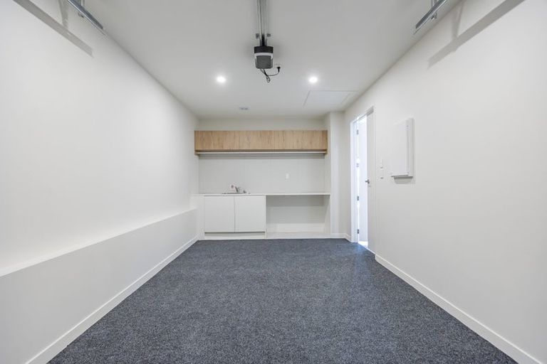 Photo of property in 3 Taukahiwi Road, Pukekohe, 2120